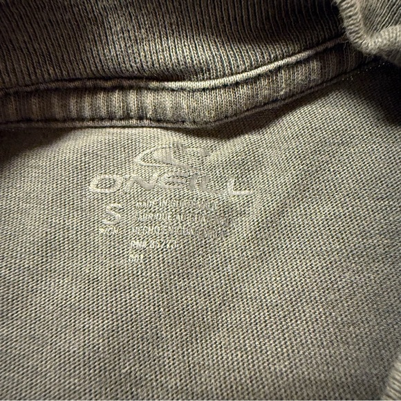 O'Neill Charcoal Gray Sunset Palm Graphic Cropped Tee Shirt Surf Beach - Picture 7 of 9